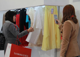 工業PDA手持終端應用于鞋服訂貨